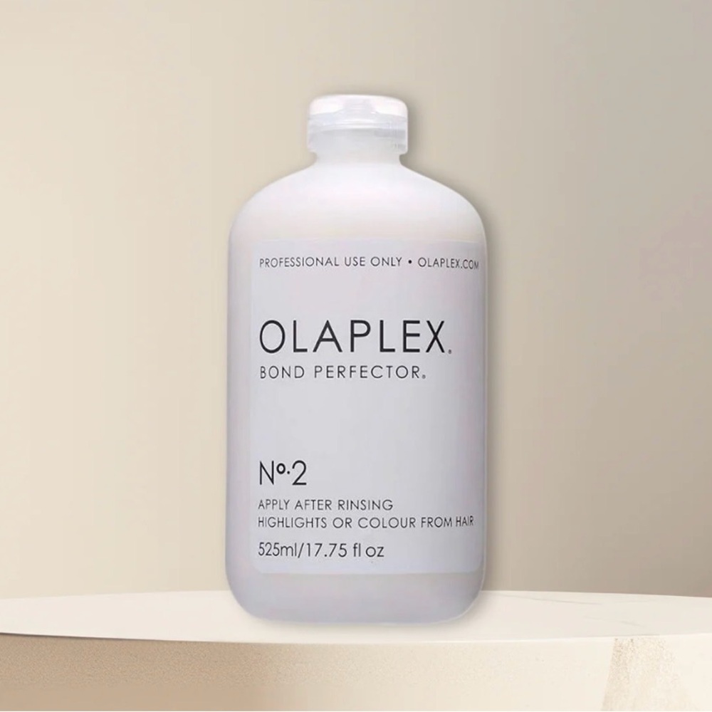 OLAPLEX No. 2 Bond Perfector in White
